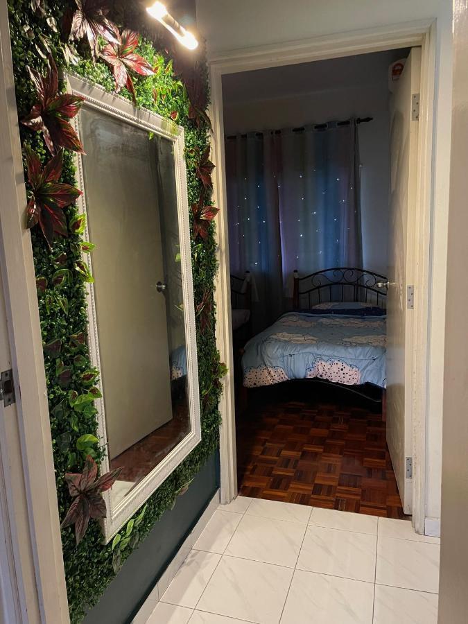 Seri Bulan Teluk Kemang Apartment *