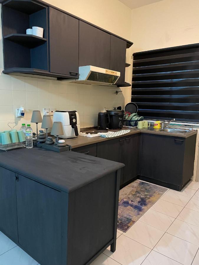 Apartment Seri Bulan Teluk Kemang